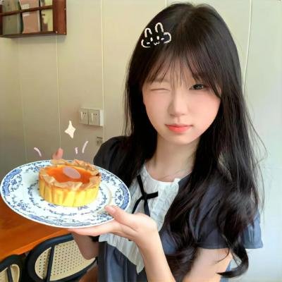 淘气小女巫